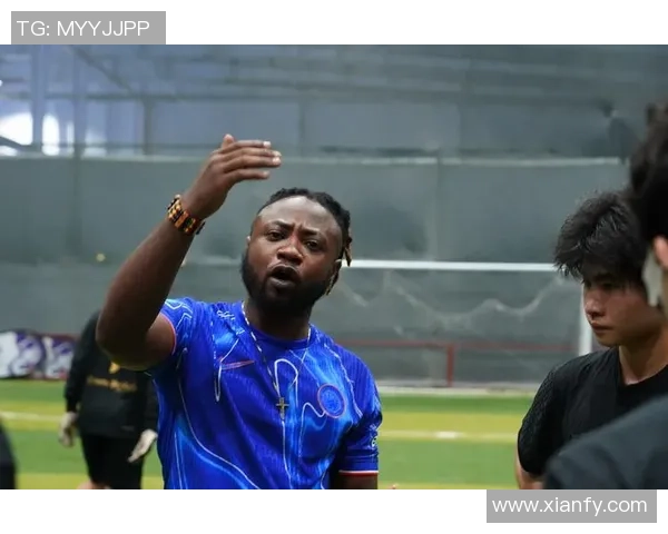 秃头白人足球明星的崛起与挑战 揭秘他们如何在绿茵场上突破自我